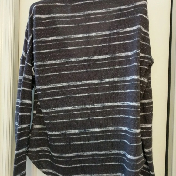 Sweater Set - Picture 7 of 8